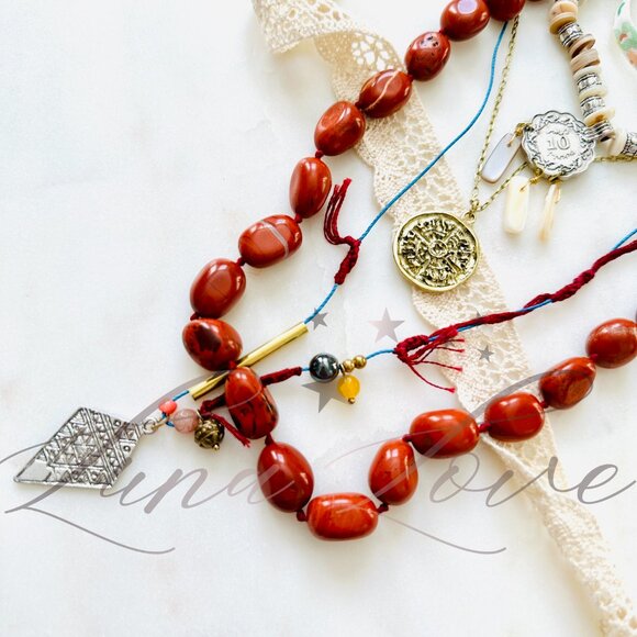 FREE PEOPLE x Ariana Ost Wavey Baby Layered Necklace In Red Jasper NWT - Picture 6 of 8